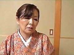 Busty Japanese granny Kagami Sakuraba gets fucked